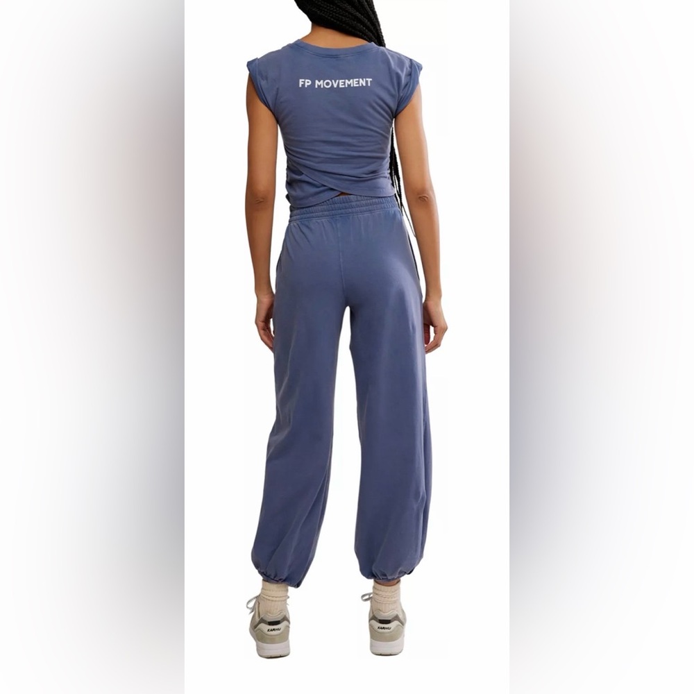 Free People Movement NEW! Hot Shot Logo Crossover Set in Blue Indigo - Picture 9 of 13